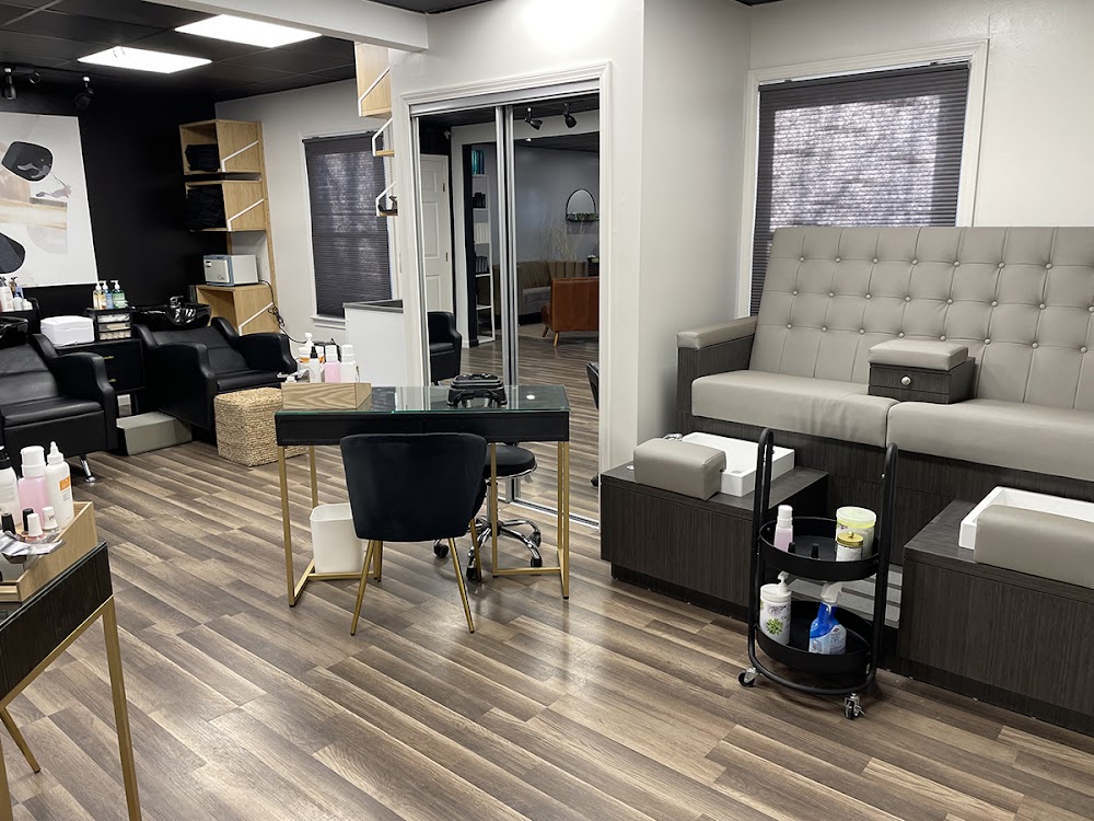 Salon Hudson
