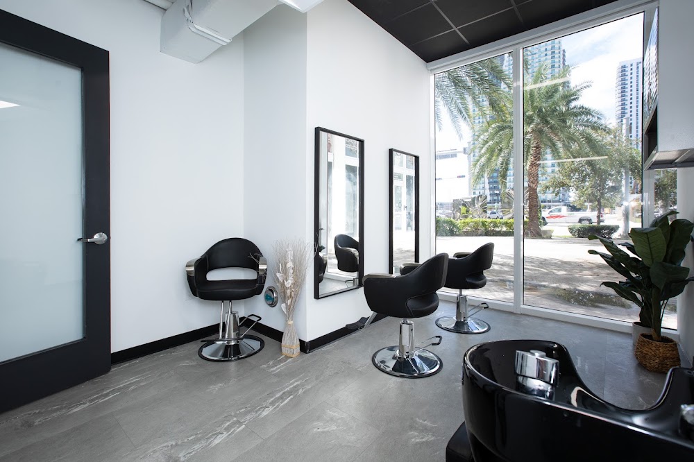 Oxy Salon Suites