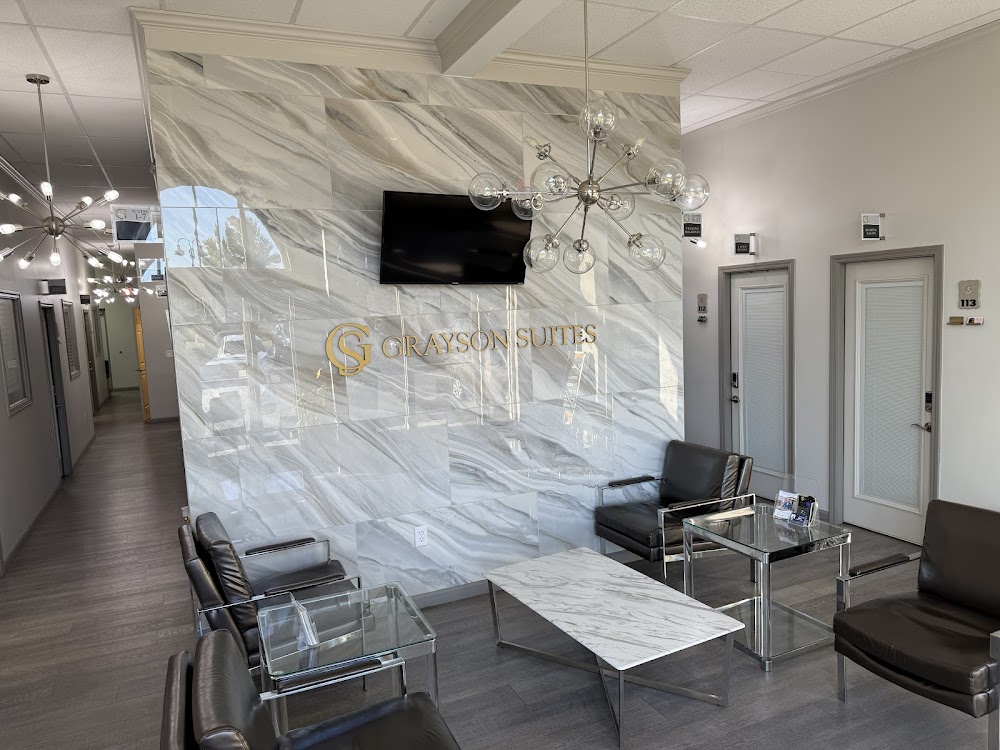 Grayson Suite