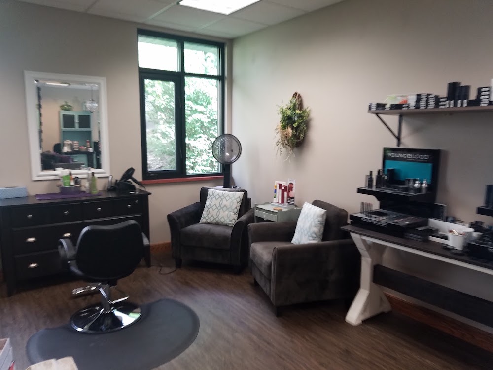 Salons of Distinction