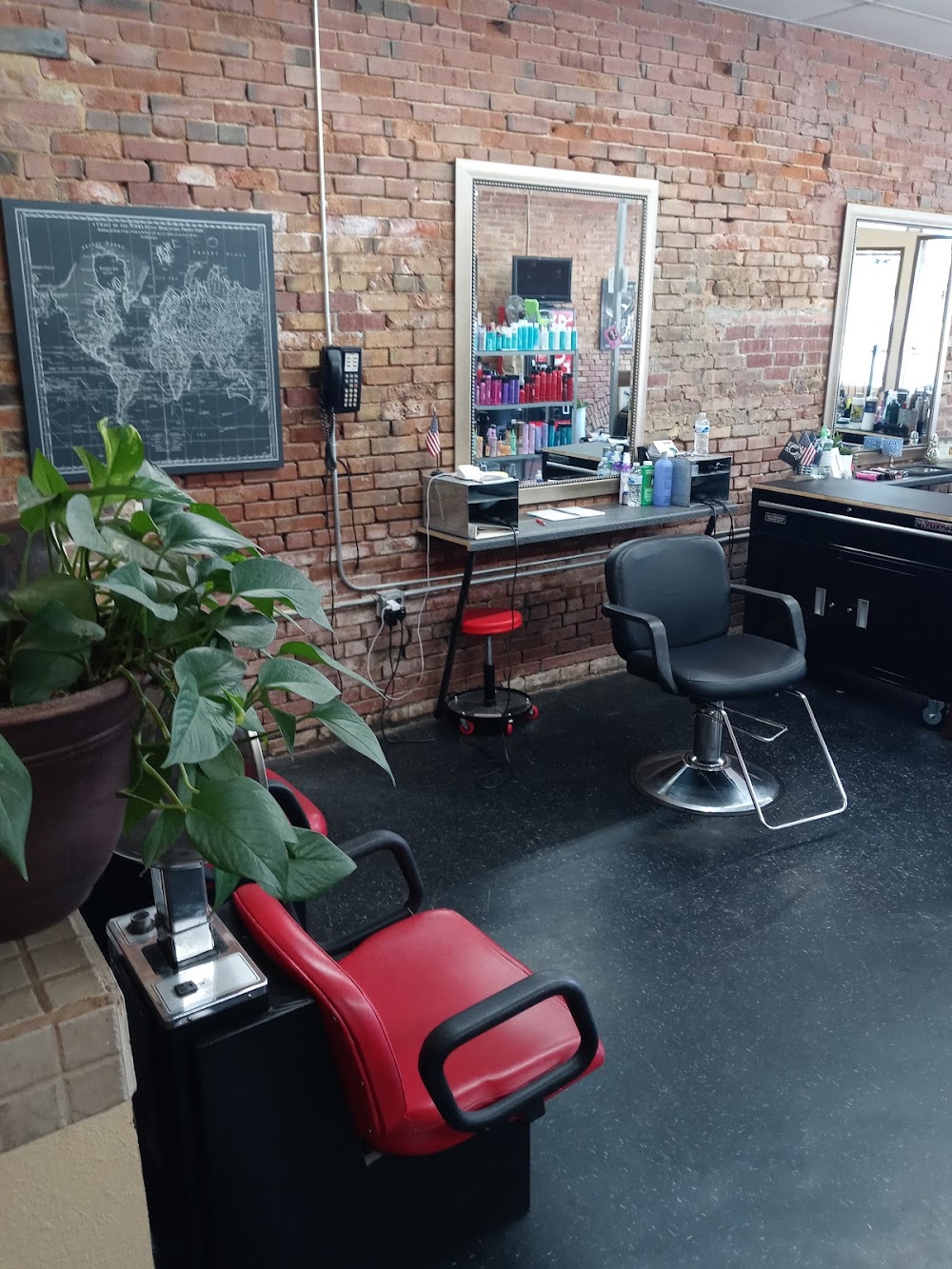 Salon Mystique