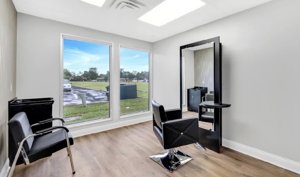 Pure Paradise Salon Suites
