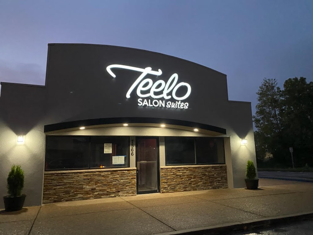 Teelo Salon Suites