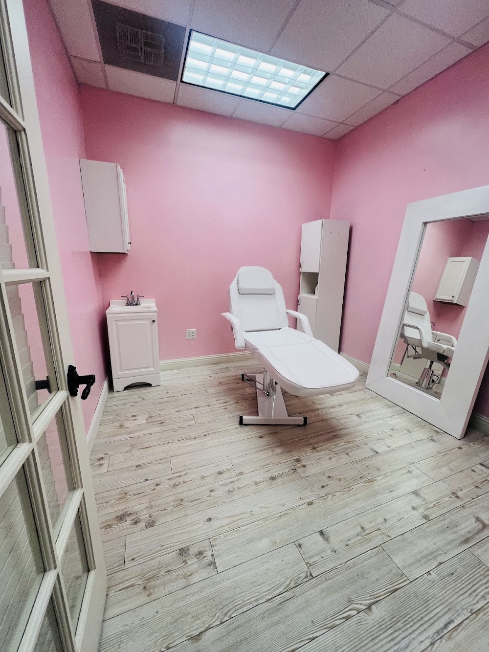 Ava Sophia Salon Suites and Spa