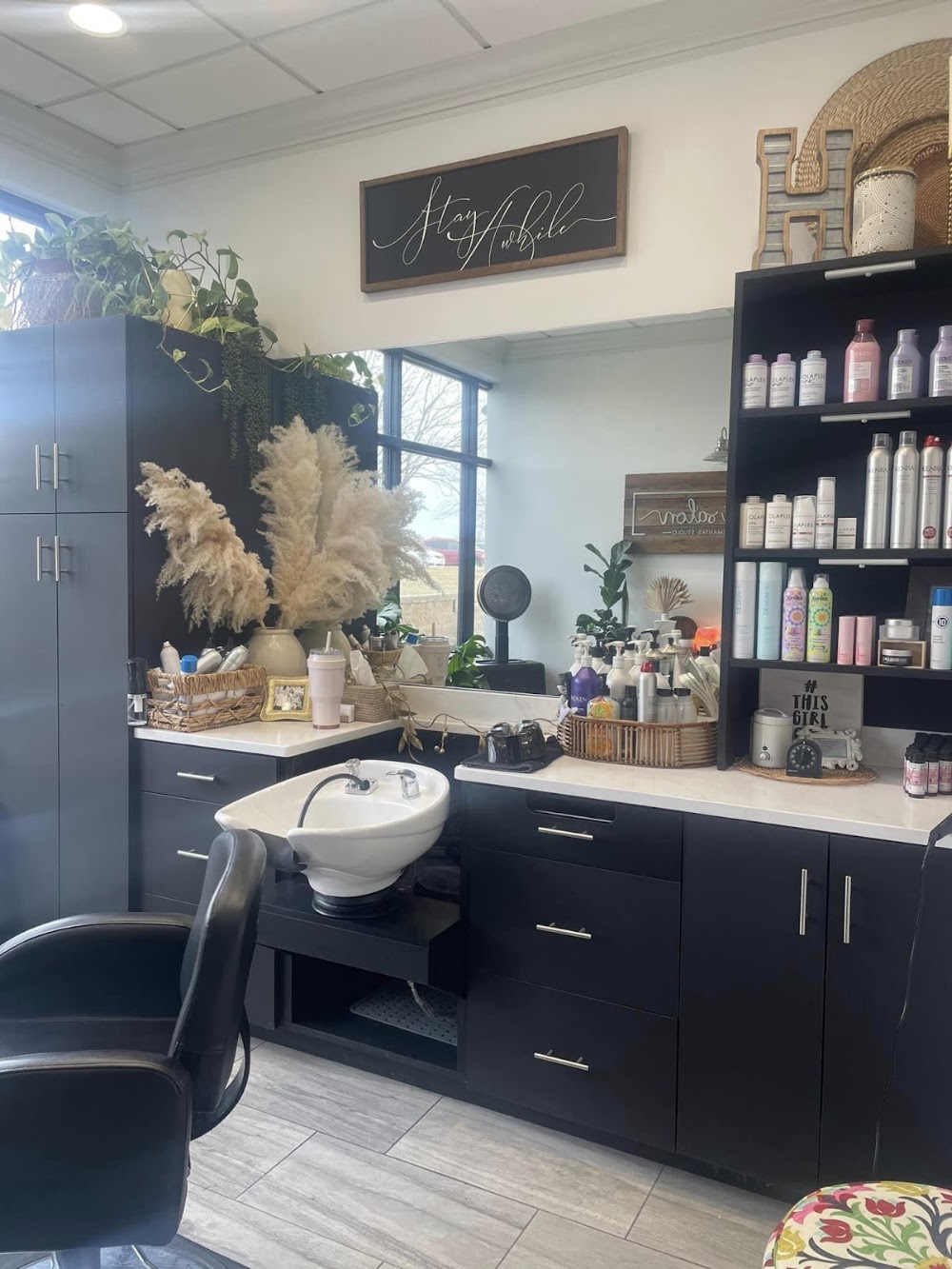 Viva Salon Suites