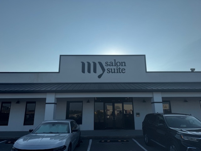 Mera Salon Suites