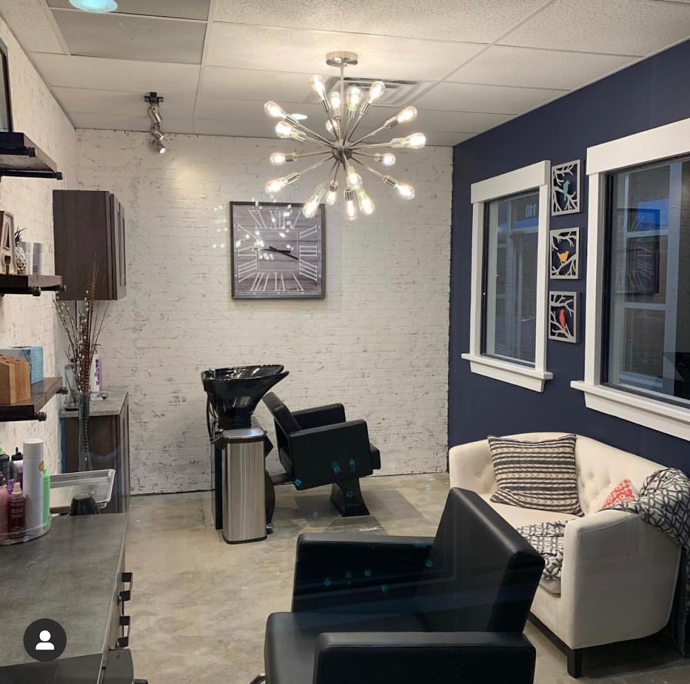 Lush Salon