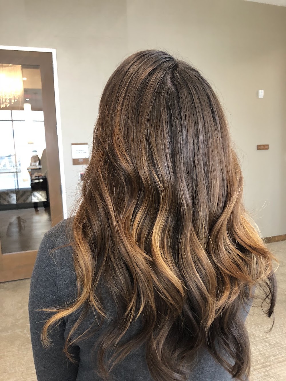 Queenstone Salon Studios