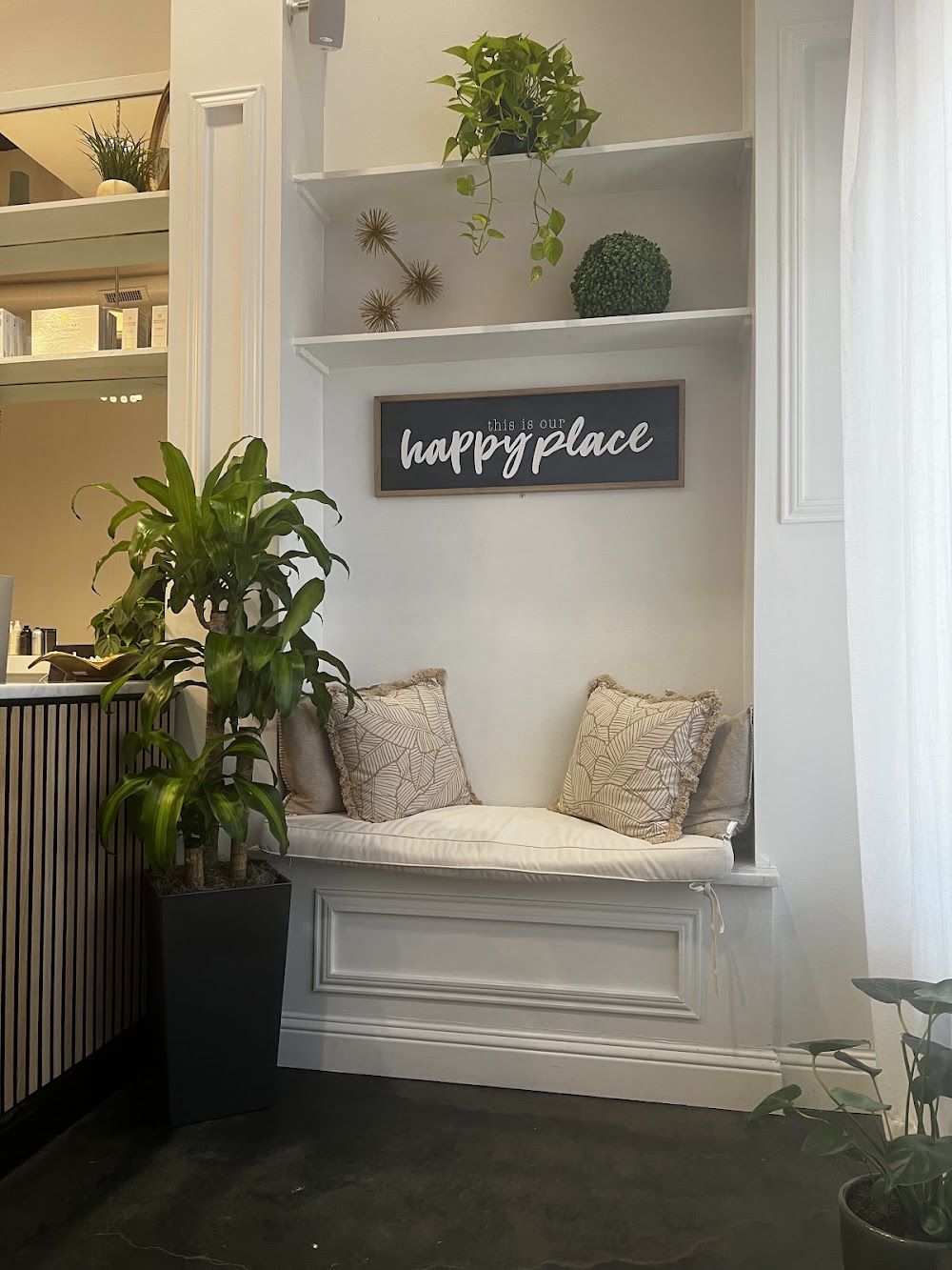 Halo Salon & Spa